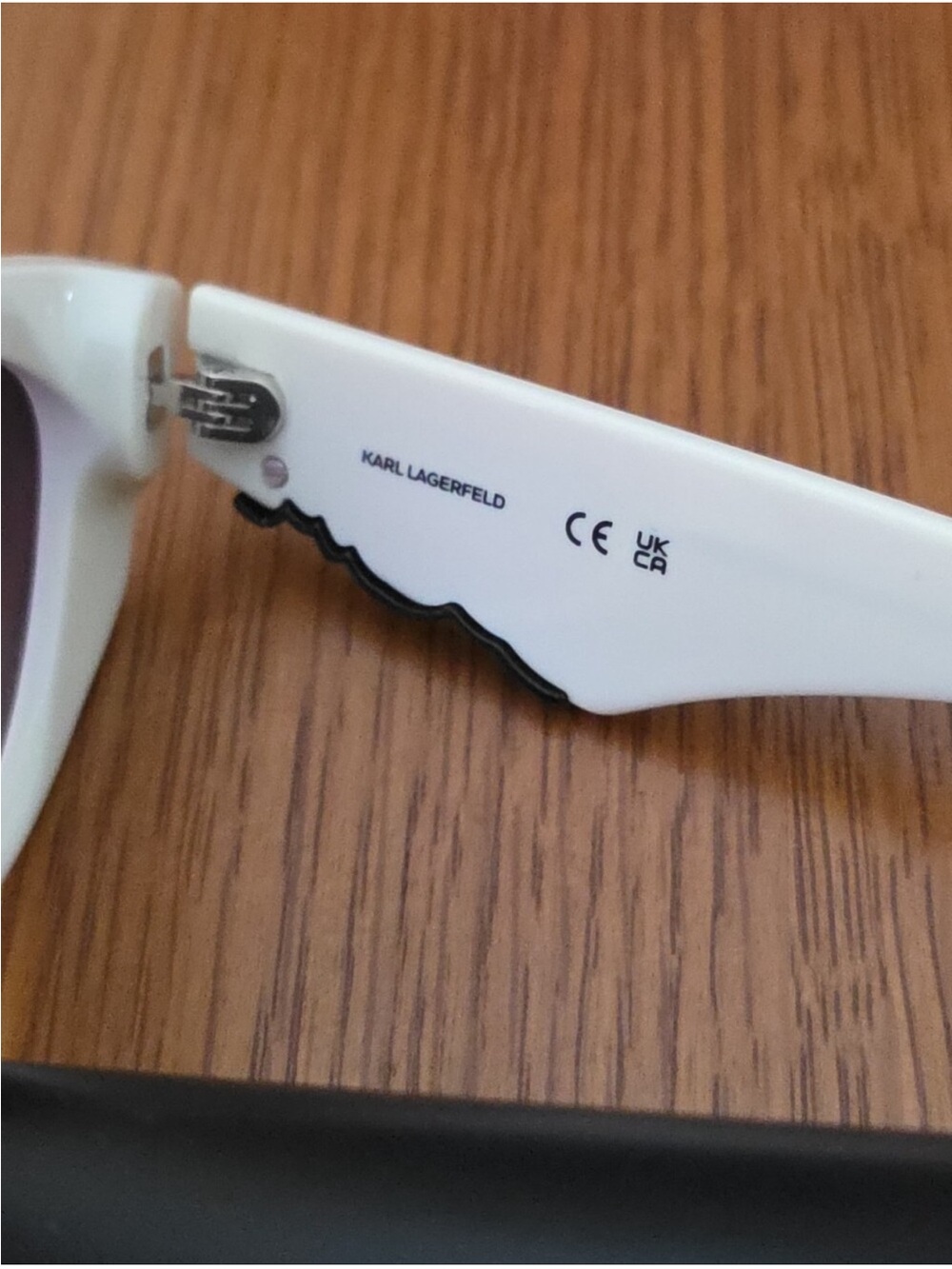 Karl Lagerfeld White Cat-Eye Sunglasses with Black Gradient Lenses - Picture 2 of 4
